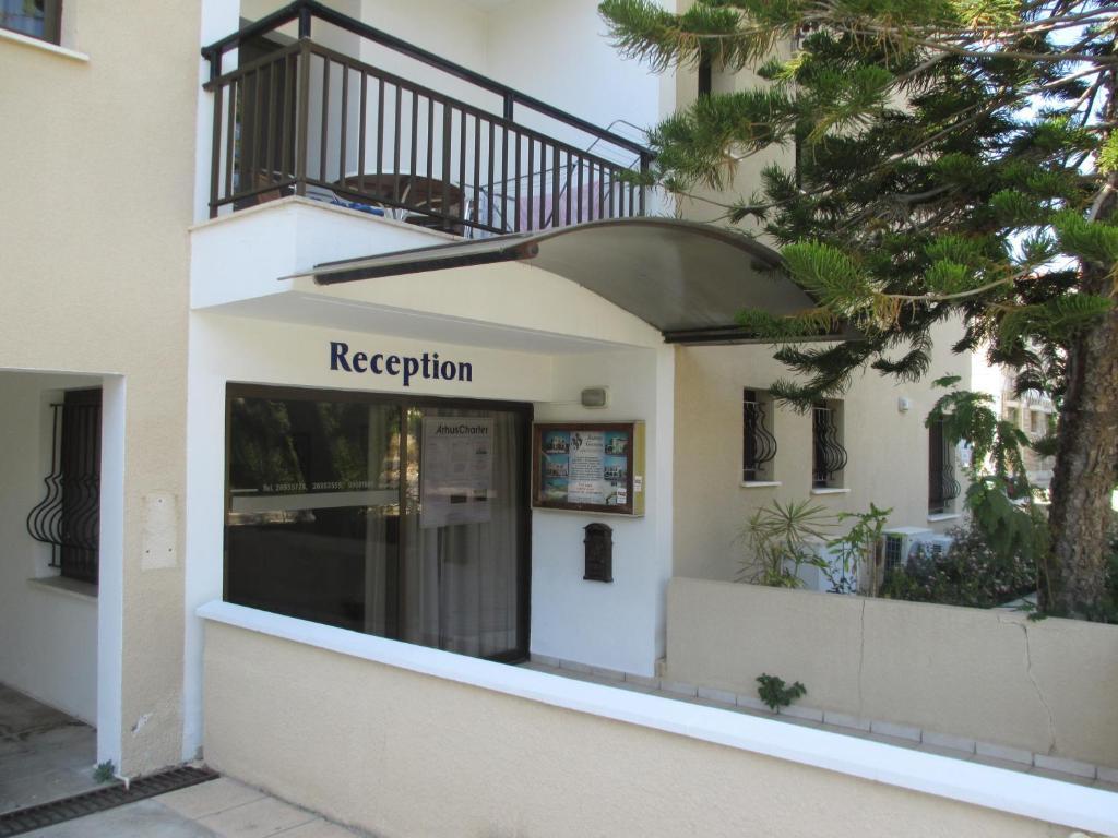 Andries Apartments Πάφος Εξωτερικό φωτογραφία