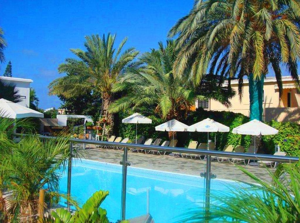 Andries Apartments Πάφος Εξωτερικό φωτογραφία