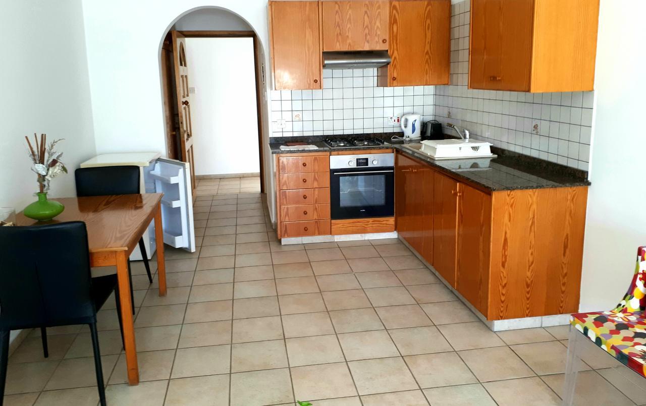 Andries Apartments Πάφος Εξωτερικό φωτογραφία