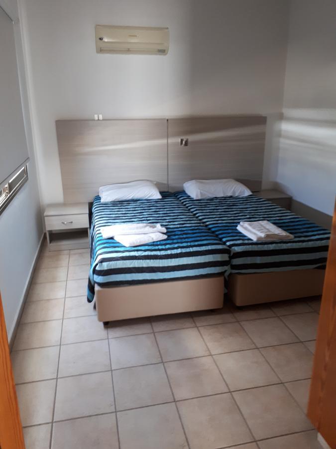 Andries Apartments Πάφος Εξωτερικό φωτογραφία