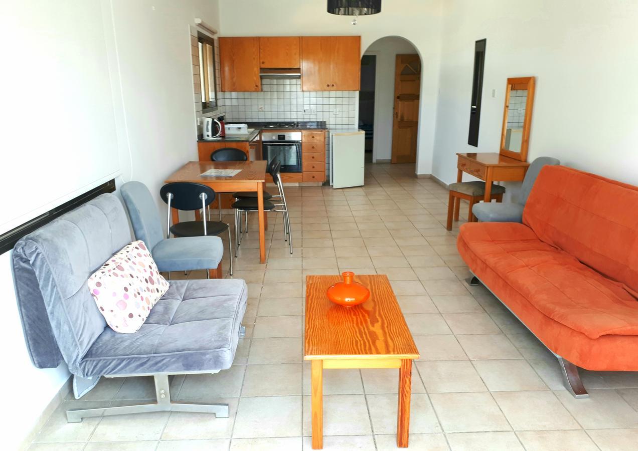 Andries Apartments Πάφος Εξωτερικό φωτογραφία